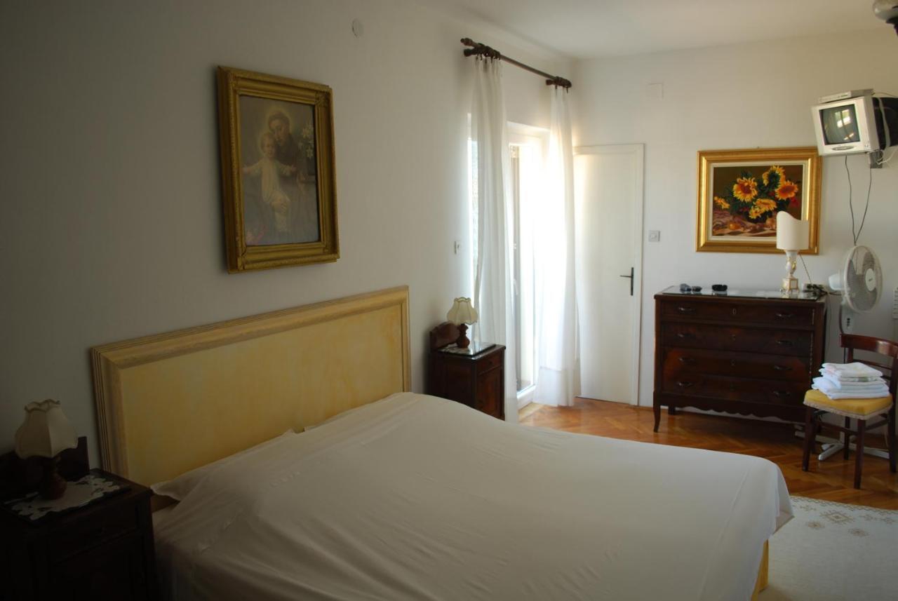 Rooms Villa Andreja Pag Town Esterno foto