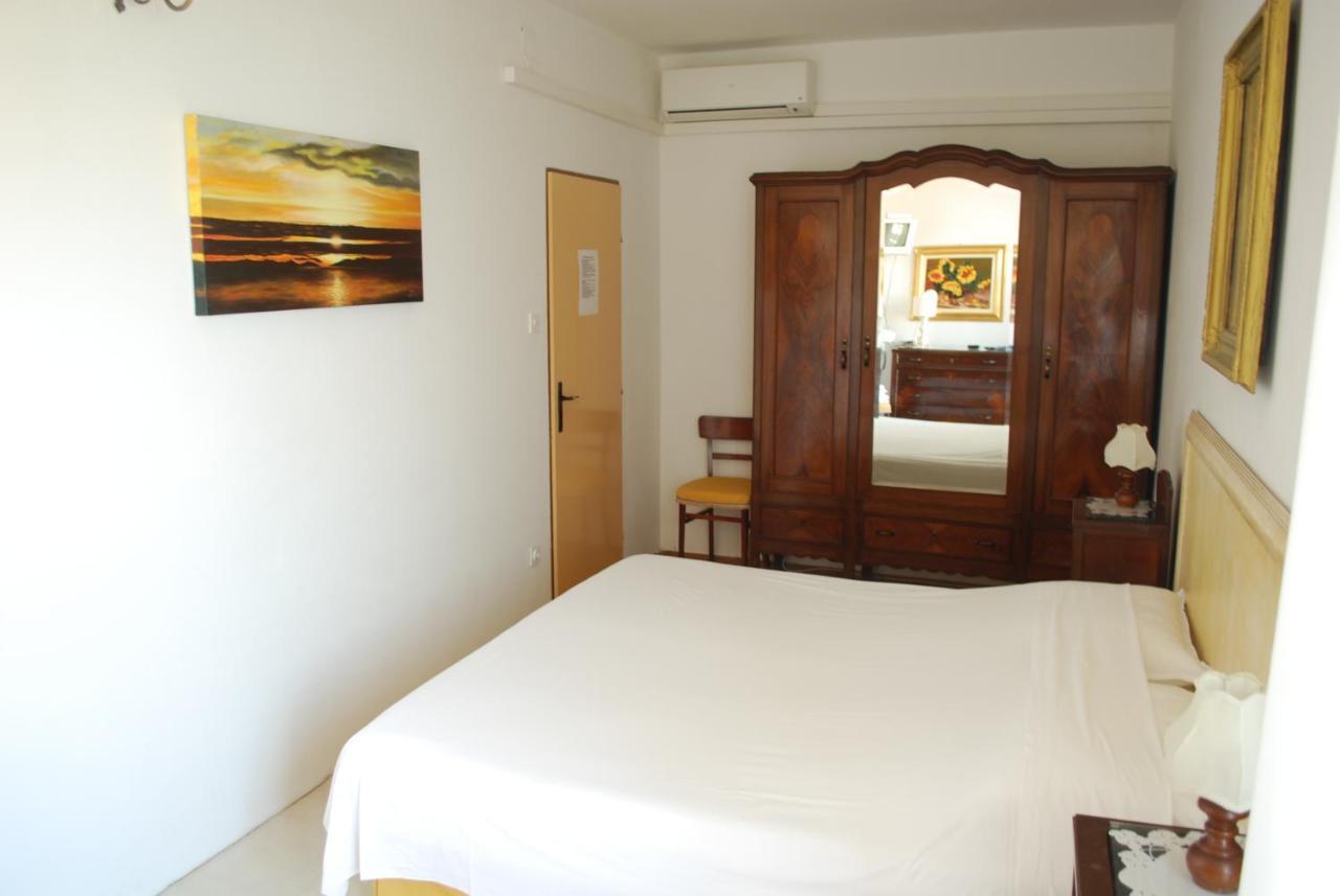 Rooms Villa Andreja Pag Town Esterno foto